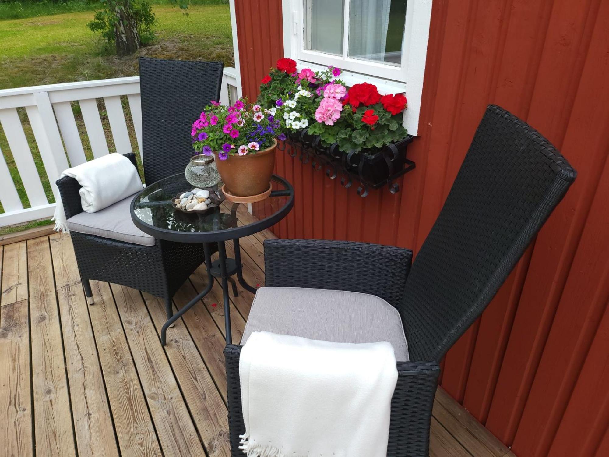 Lilla Huset Med Stor Traedgardstomt Naera Golf Och Hav Villa Trosa Kültér fotó